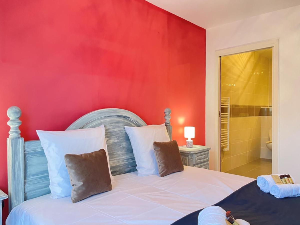 Tres Bel Appartement -Residence Avec Piscine Sur Le Toit Et Vue Panoramique Saint-Raphaël エクステリア 写真